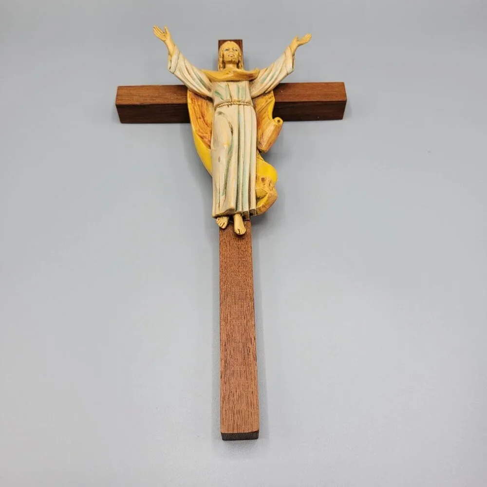 Vintage Wooden Cross Jesus Christ Figure Italy Wall Hanging Religious Decor 1984 - Picture 3 of 8